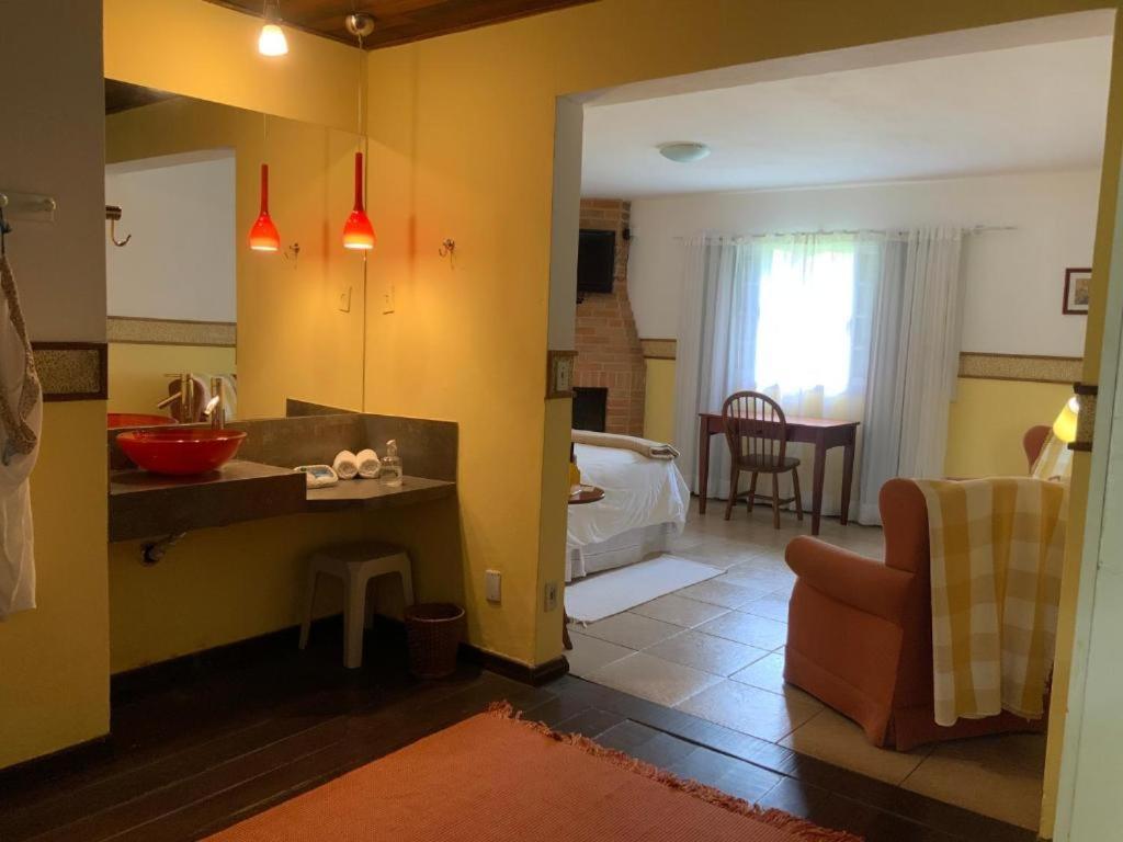 Pequena Suecia Hotel เปเนโด ห้อง รูปภาพ