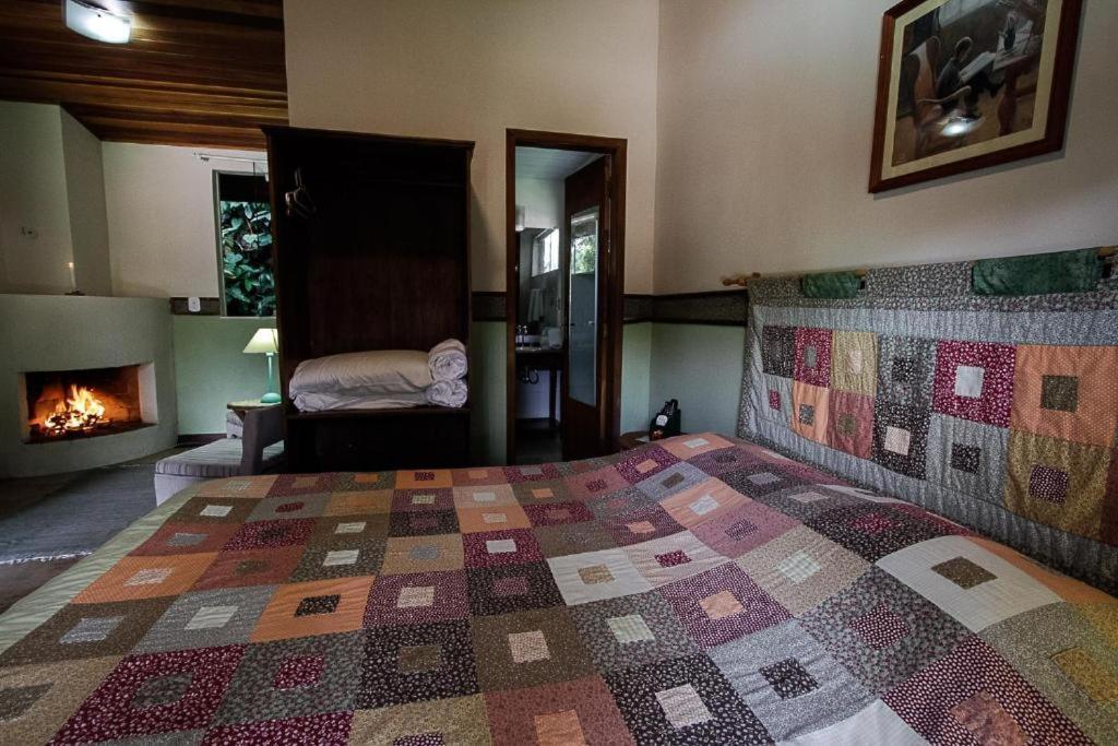 Pequena Suecia Hotel เปเนโด ห้อง รูปภาพ